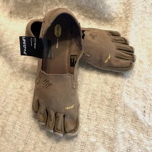 Vibram CVT-Hemp Women’s Khaki Casual